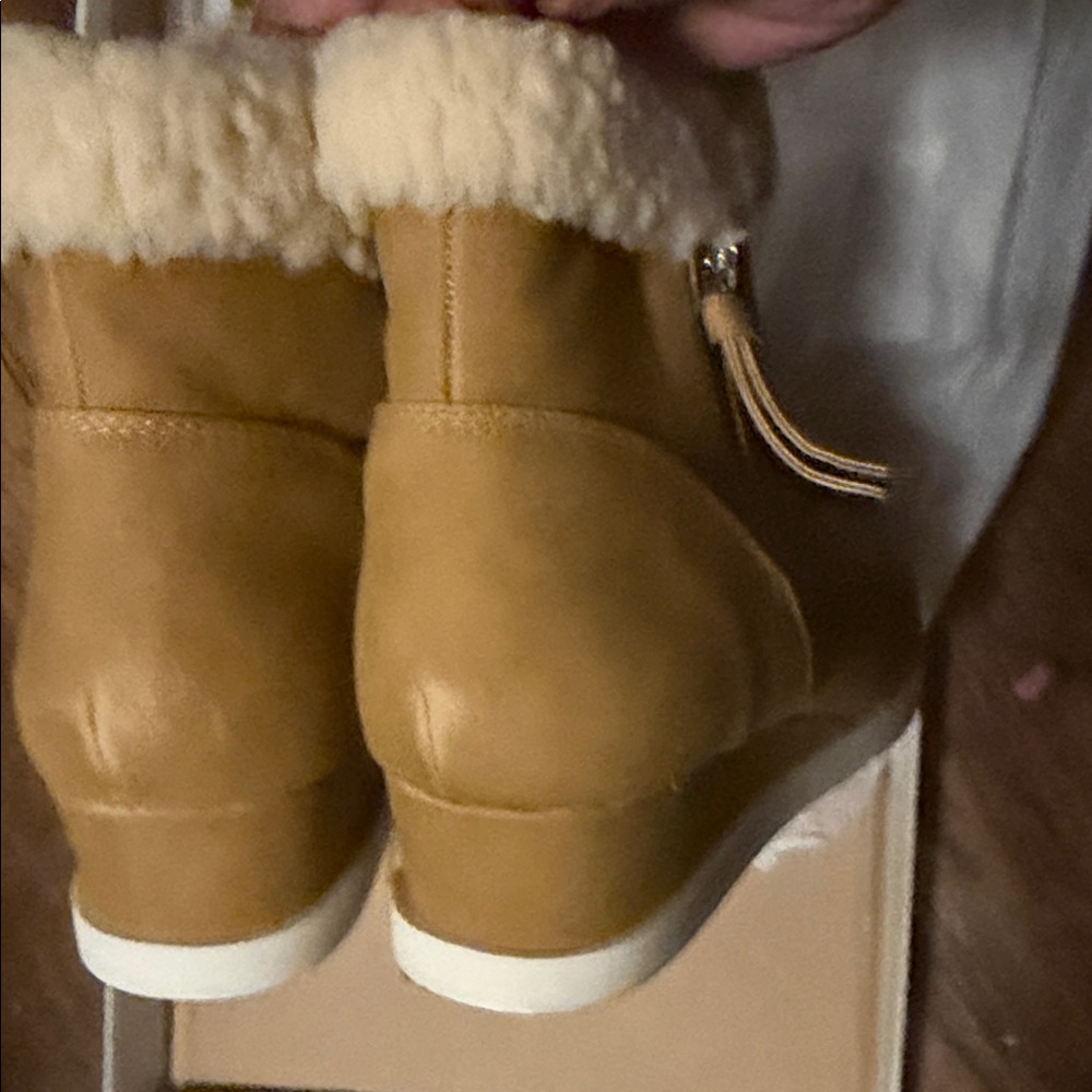 Style & Co. Cozy Tan Winter Boots - Picture 6 of 7